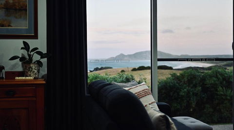 Mount View Marrawah - Holiday Byron Bay 1