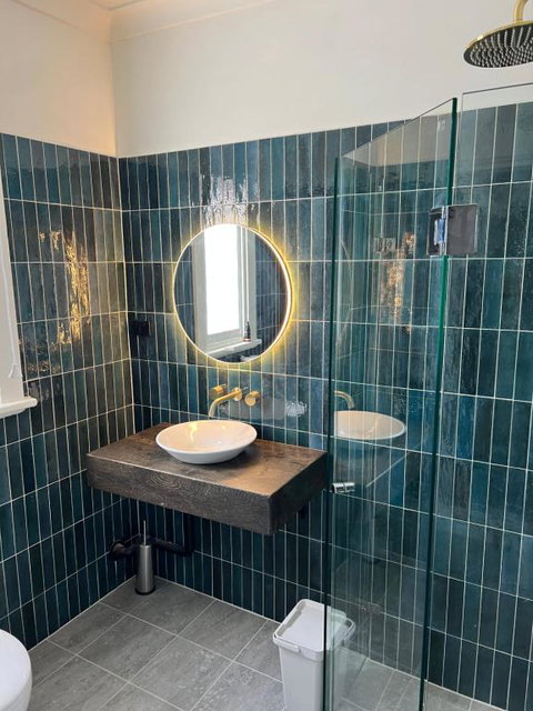 Native Rose Hotel - Holiday Byron Bay 3
