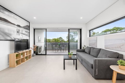 New Modern 2BR 2baths Apt In Homebush Sleeps 6 - Holiday Byron Bay 1