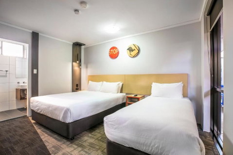 Nightcap At Jamison Hotel - Holiday Byron Bay 1