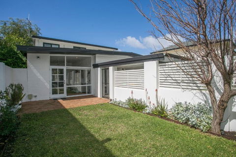 NOR214 - Northstead Coastal Charm - Holiday Byron Bay 2