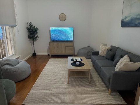 One Bed Apartment - Coogee Beach - Holiday Byron Bay 1
