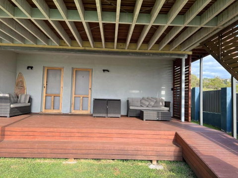 One Bedroom CBD Unit, Walk To Beaches & Cafes - Holiday Byron Bay 2