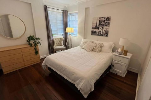 Paddington Pad With Back Deck And Free Car Space Close To Suncorp - Holiday Byron Bay 0