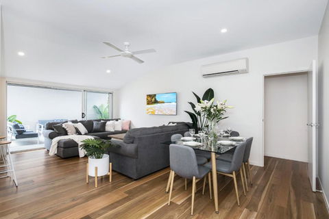 Park Avenue Terrace House Sleeps 9 - Holiday Byron Bay 2