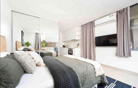 PERFECT STAY 2MIN By WALK TO THE BEACH FREE PARKING - Holiday Byron Bay 1