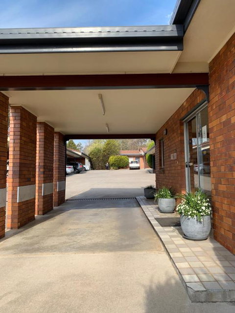 Peter Allen Motor Inn - Holiday Byron Bay 1