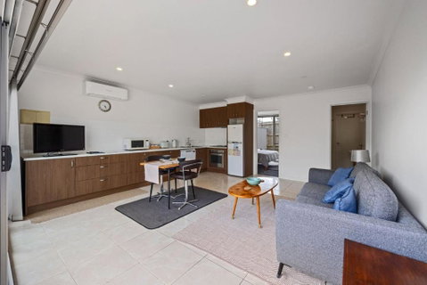 Petite Retreat - Holiday Byron Bay 3