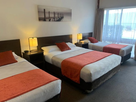 Ploughmans Motor Inn - Holiday Byron Bay 0