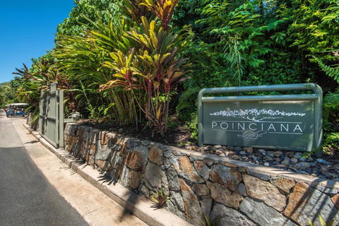 Poinciana 109 & Buggy Hamilton Island - Holiday Byron Bay 2