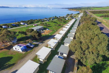 Port Lincoln Caravan Park with Holiday Byron Bay