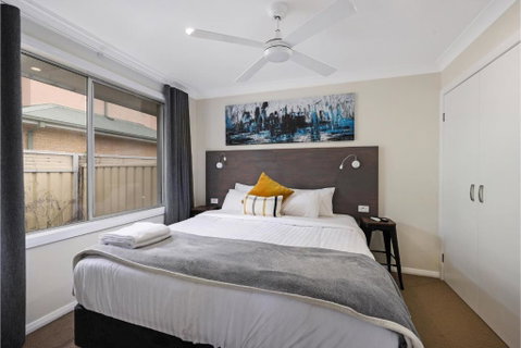 Prickly Pear Stays Jesmond - Short Term Accommodations - Holiday Byron Bay 0