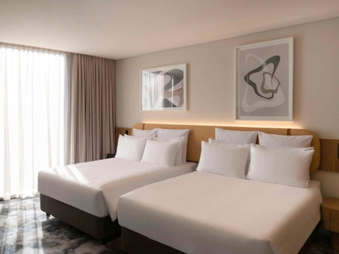 Pullman Sydney Penrith - Holiday Byron Bay 1