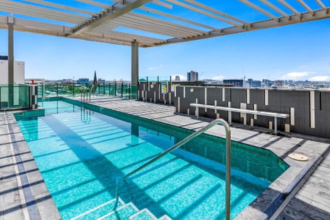 Quattro Apartments - Holiday Byron Bay 2