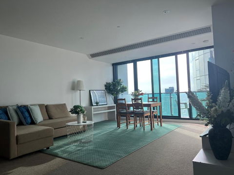 Quiet CBD 3b2b Apartment + Free Parking - Holiday Byron Bay 3