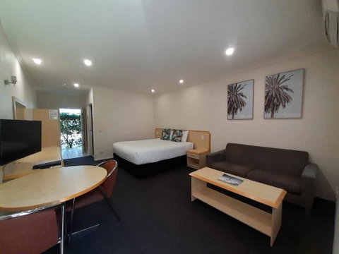Red Bridge Motor Inn - Holiday Byron Bay 0