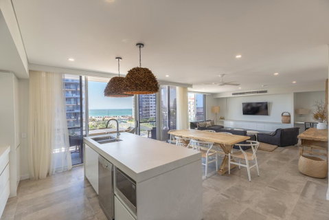 Astina Suites, Forster - Holiday Byron Bay 0