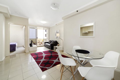Astra Apartments Sydney - Kent Street - Holiday Byron Bay 1