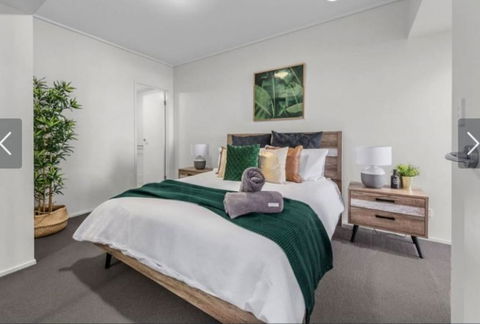 AU1 - Long Stay W Balcony RiverViews Fast WiFi - Holiday Byron Bay 2