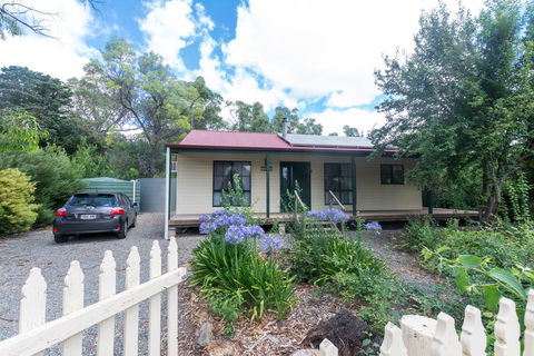 Auburn Hideaway Clare Valley - Holiday Byron Bay 0