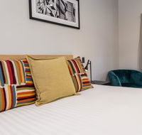 AVENUE MOTEL APARTMENTS