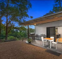 Avoca Beach and Bush - Holiday Byron Bay