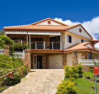 Away on Massinger Street - Holiday Byron Bay