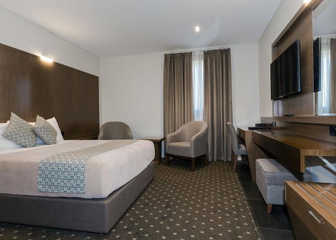 Bankstown Motel 10 - Holiday Byron Bay 0