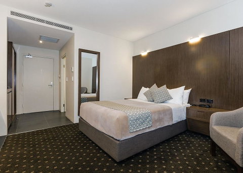 Bankstown Motel 10 - Holiday Byron Bay 1