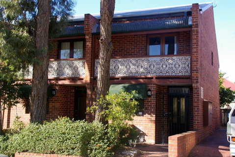 Barker Road - Holiday Byron Bay 0