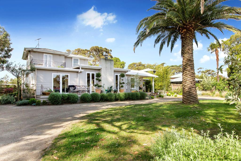 Kirup ACT Holiday Byron Bay