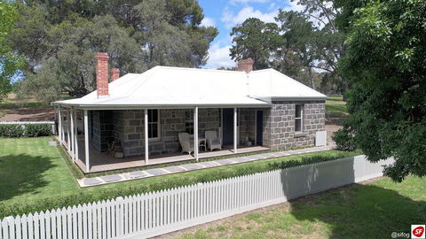 Barunah Plains - The Cottage - Holiday Byron Bay 0