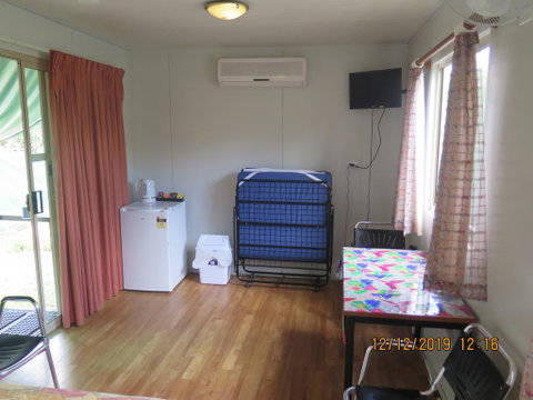 Batchelor Holiday Park - Holiday Byron Bay 0