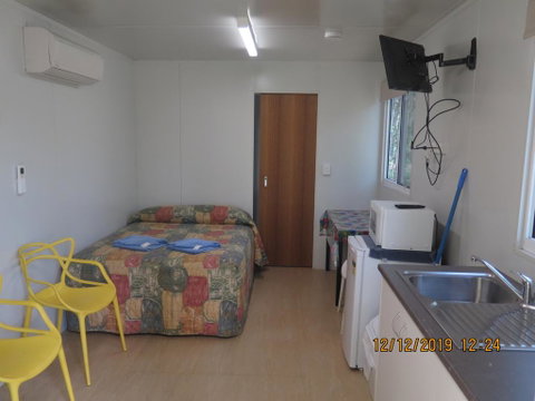 Batchelor Holiday Park - Holiday Byron Bay 3