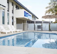 Bay Beach Motel - Holiday Byron Bay