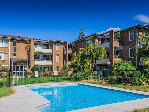Bay Park Gardens 30 1 Warlters Street - Holiday Byron Bay 0