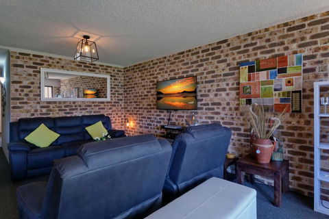 Bay Parklands, Unit 27/2 Gowrie Avenue - Holiday Byron Bay 1
