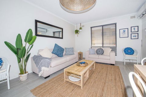 Bay Village 2 - Shoal Bay - Holiday Byron Bay 0
