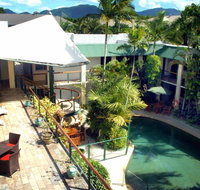 Bay Village Tropical Retreat  Apartments - Holiday Byron Bay