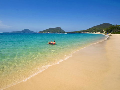 Bay Village, Unit 11/47 Shoal Bay Road - Holiday Byron Bay 0