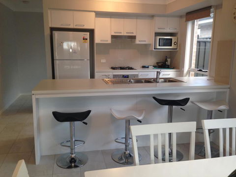 Bayswood Vincentia JERVIS BAY - Holiday Byron Bay 1