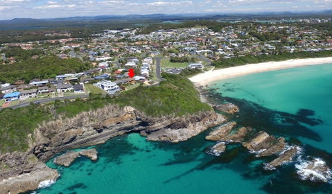 BEACH BREAK, 34 CLIFF ROAD - Holiday Byron Bay 0