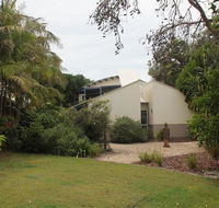 Beach House  Tallows - Holiday Byron Bay