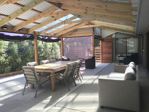 Beach House Getaway 2 - Holiday Byron Bay 0