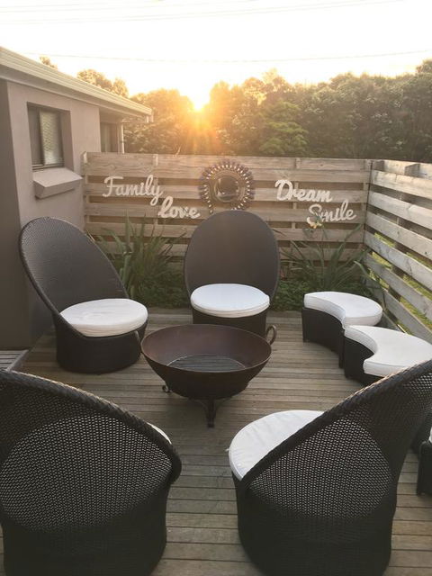 Beach House Getaway 2 - Holiday Byron Bay 1