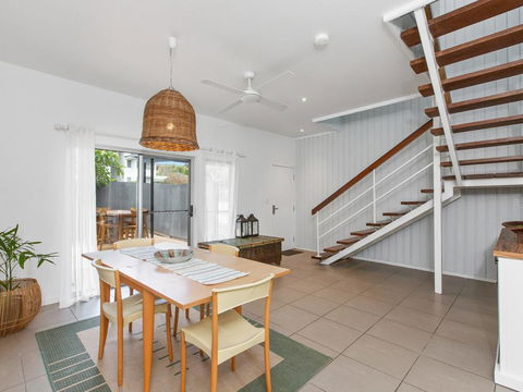 BEACH HOUSE ON PEARL - Holiday Byron Bay 3