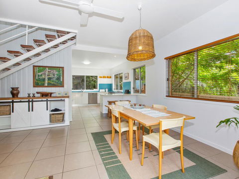 BEACH HOUSE ON PEARL - Holiday Byron Bay 1