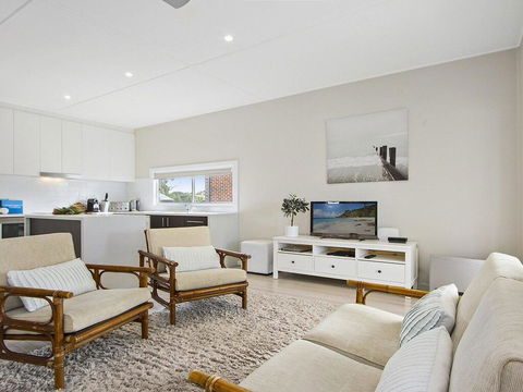 Beachbreak - Fall Asleep To The Sound Of The Ocean - Holiday Byron Bay 2
