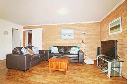 Beachcomber - Pet Friendly - Holiday Byron Bay 1