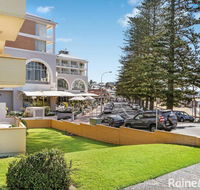 Beachfront Terrigal - 4/24 Terrigal Espl - Holiday Byron Bay